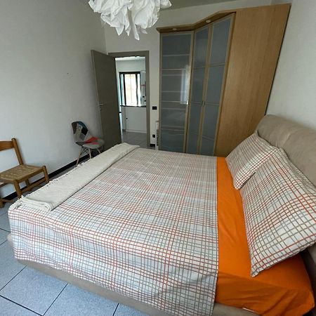 Casa Maria-Appartamento In Villa 이스프라 외부 사진