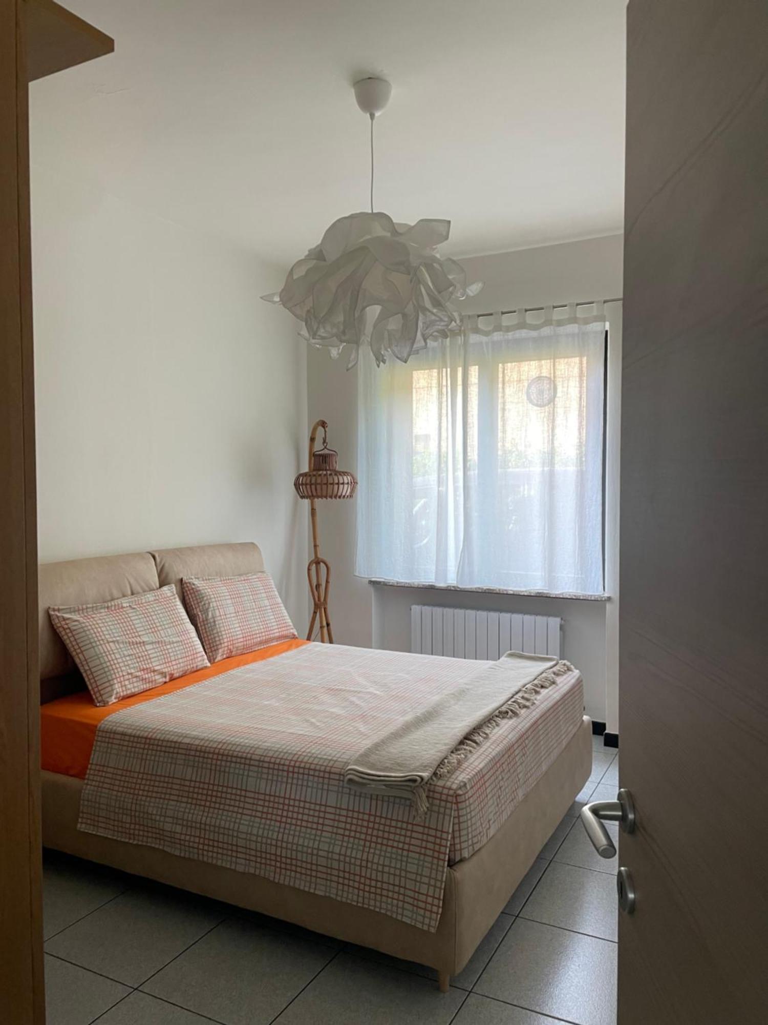 Casa Maria-Appartamento In Villa 이스프라 외부 사진